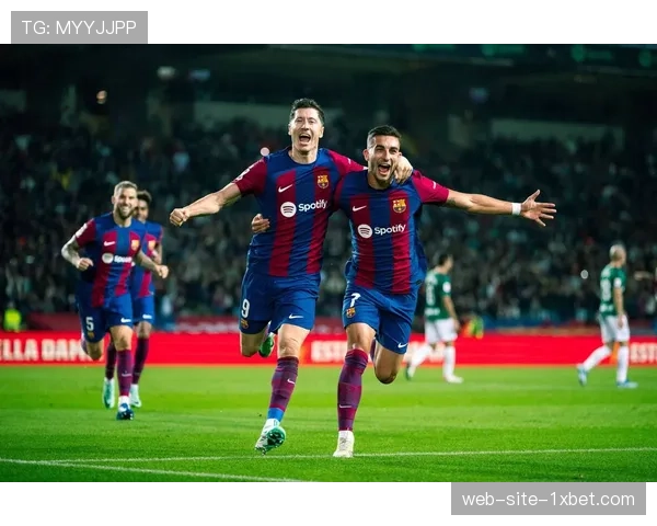 巴萨财政困境制约引援 阵容深度面临欧冠考验 巴萨财政困境制约引援 阵容深度面临欧冠考验